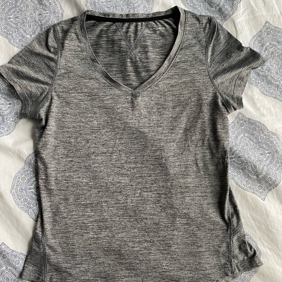 Layers Tops - Quick dry workout top